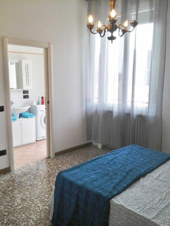 L.T. Schneider B&B Bologna Bagian luar foto